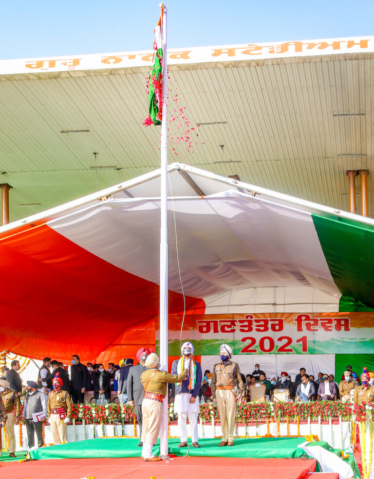 26 Jan PN---republic day (1)
